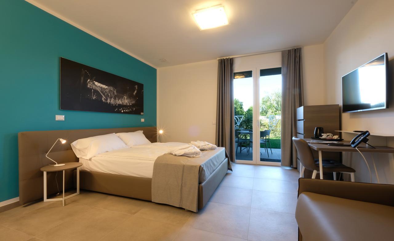 Relais Villa Clodia ลาซีเซ ภายนอก รูปภาพ