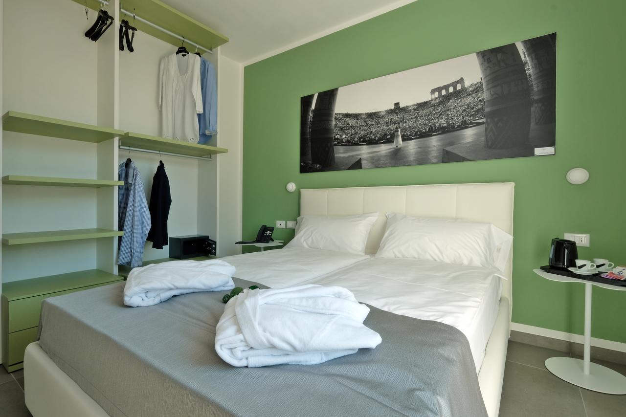 Relais Villa Clodia ลาซีเซ ภายนอก รูปภาพ