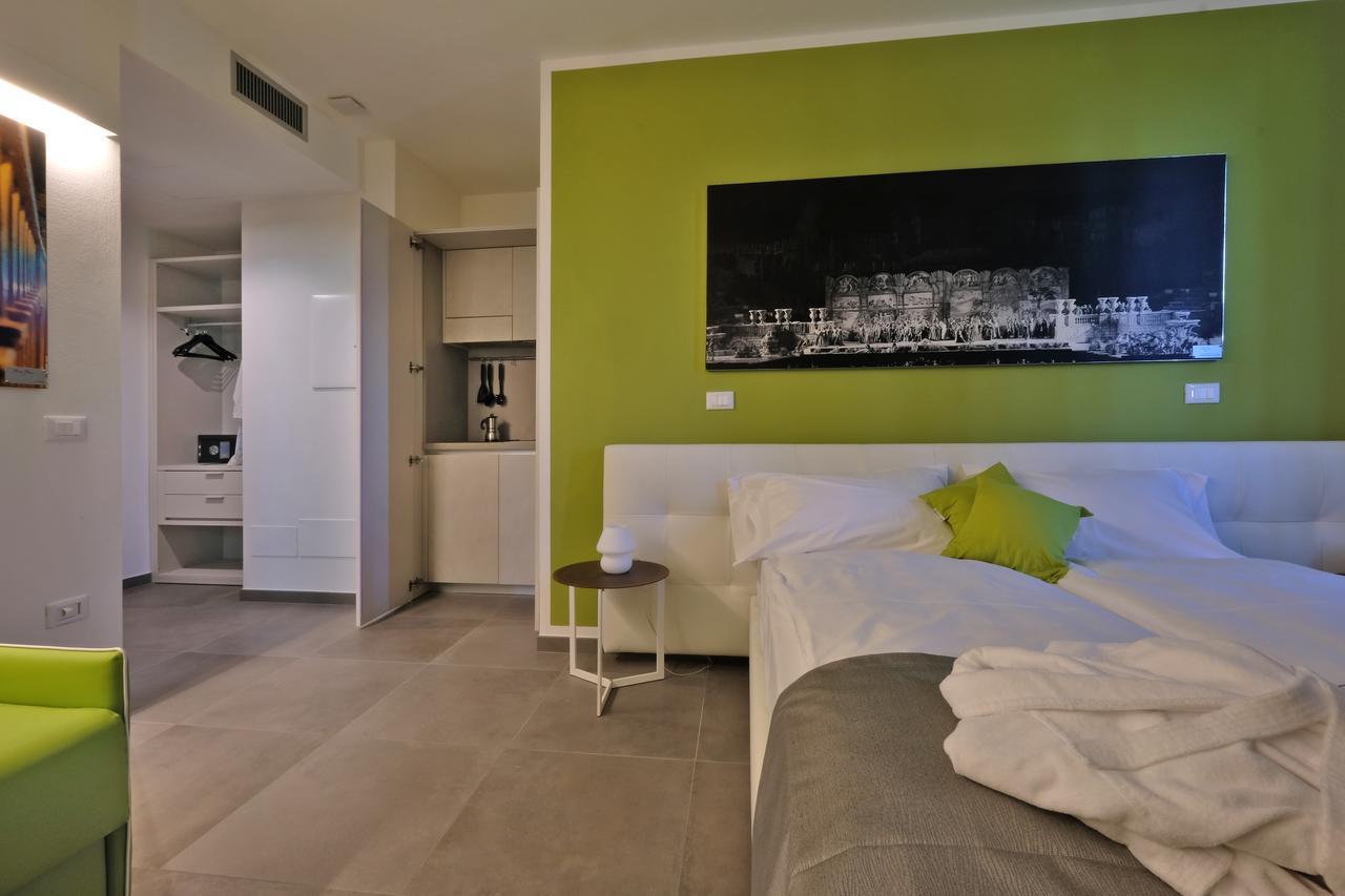 Relais Villa Clodia ลาซีเซ ภายนอก รูปภาพ